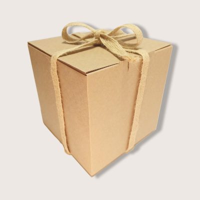 Caixa para Presentes 18x18x18cm Kraft (tampa fixa)