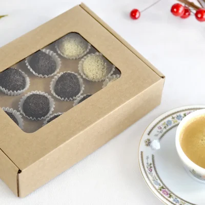 Caixa para 12 Brigadeiros Kraft (com janela e divisória) - Image 3