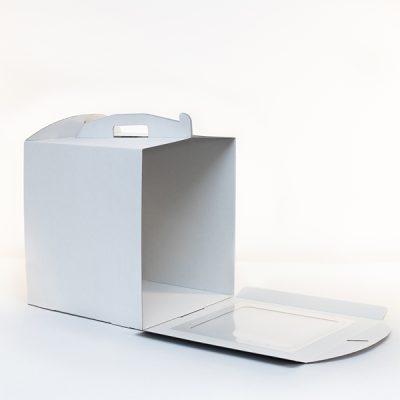 Caixa para Bolo 25x25x25cm Branca com janela coração - Image 2